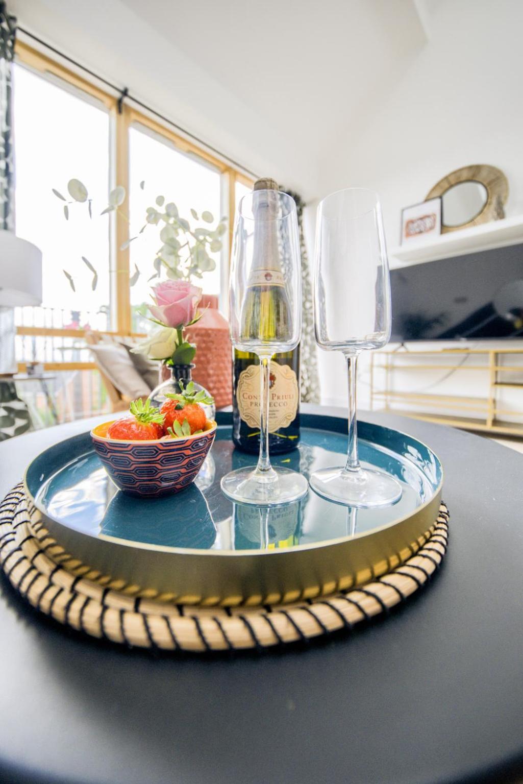 Coventry Large 4-Bed Townhouse By Empower Homes Dış mekan fotoğraf