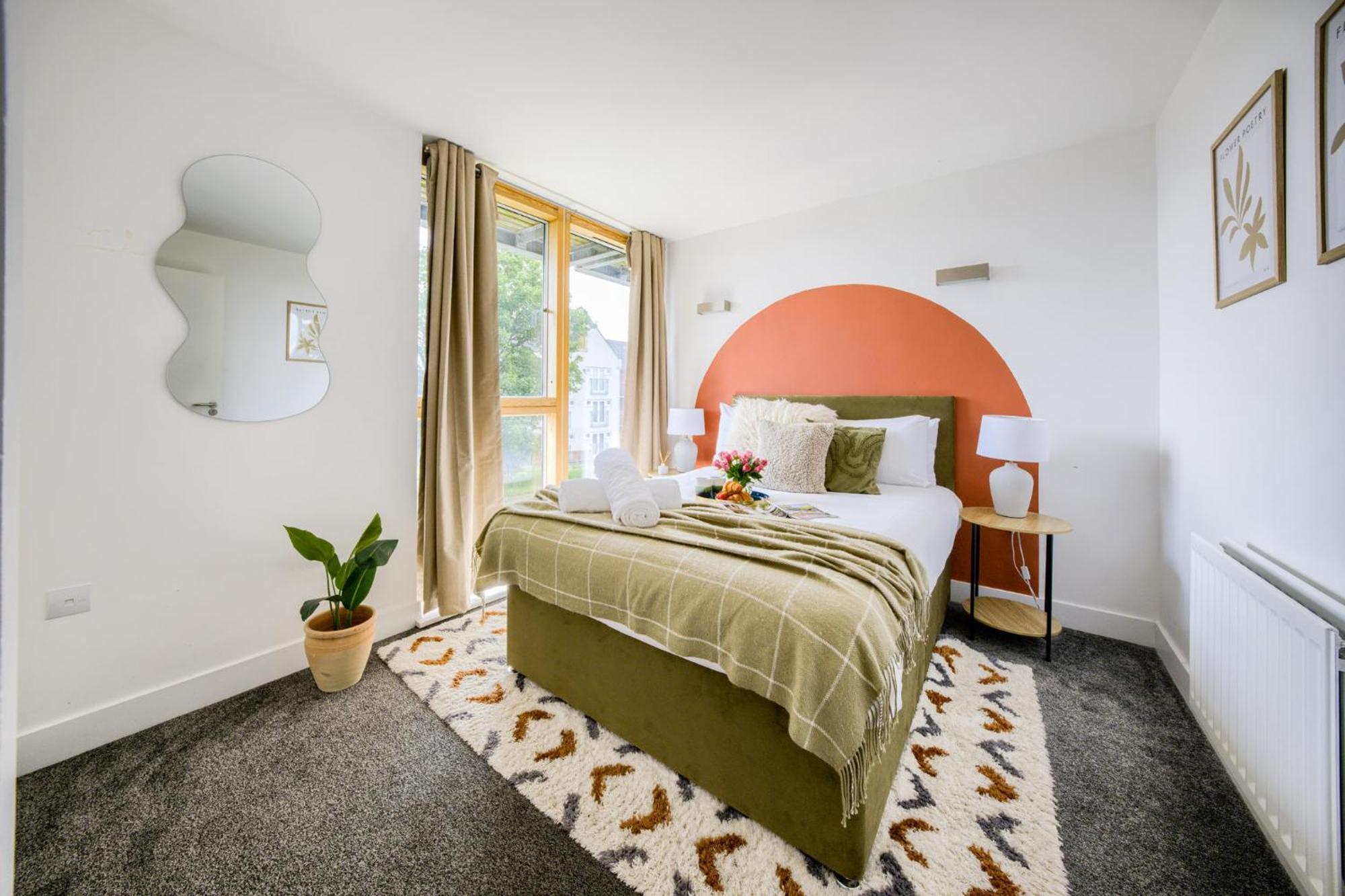 Coventry Large 4-Bed Townhouse By Empower Homes Dış mekan fotoğraf